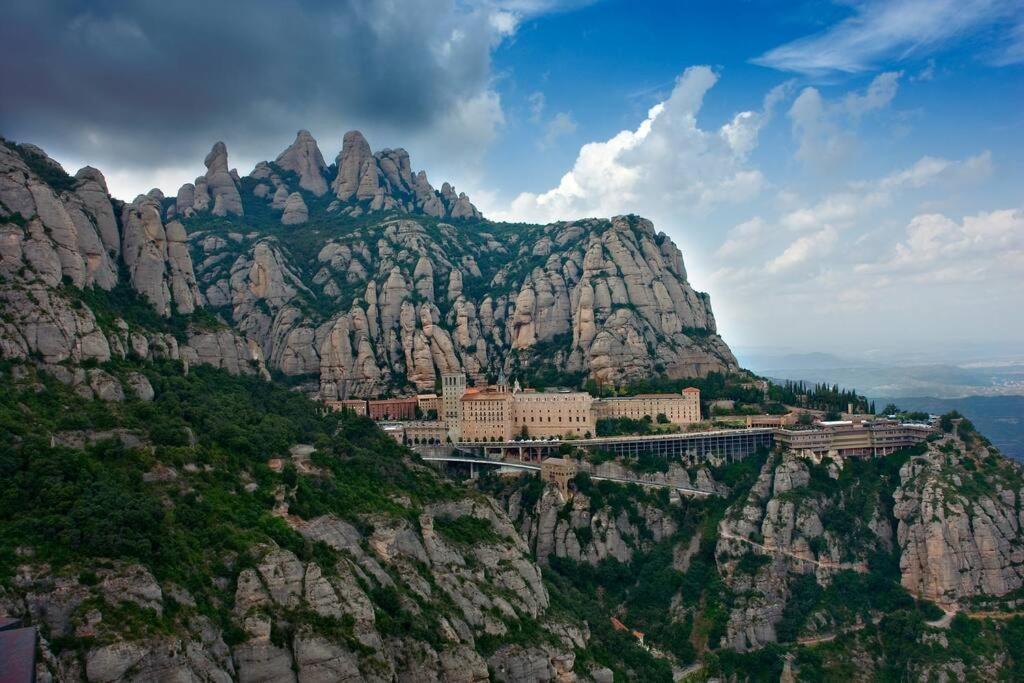 Piso En El Centro De Monistrol De Montserrat מראה חיצוני תמונה